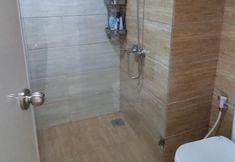 In-room Bathroom 6 Apartment Breeze Syariah - Bintaro Plaza Residence by Idea