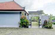 ภายนอกอาคาร 3 OYO 90711 Blembong Homestay