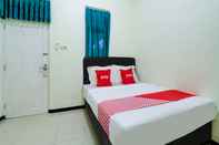 Kamar Tidur Capital O 90709 Djati Guest House