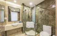 In-room Bathroom 4 Wonder Combo - Vinholidays Fiesta Phu Quoc