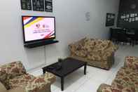 Lobi OYO Home 90360 Homestay Bandar Putra 3