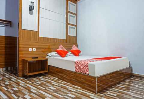 Bedroom OYO 90925 Penginapan Dafandra Beach