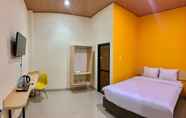 Kamar Tidur 3 Hotel Sriwijaya 99