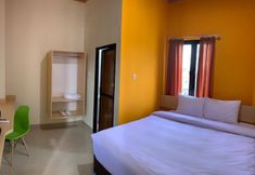 Bedroom 4 Hotel Sriwijaya 99