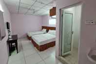 Bilik Tidur Aristo Hotel 81