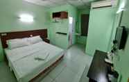 Bilik Tidur 7 Aristo Hotel 81