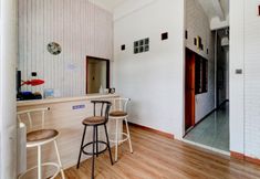 Lobby 5 OYO 90712 Wisma Acidalia Syariah