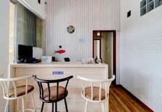 ล็อบบี้ 6 OYO 90712 Wisma Acidalia Syariah