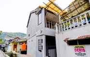 Exterior 4 SPOT ON 90701 Kost Syariah Deris