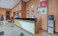 Sảnh chờ 7 Collection O 90724 Hotel Sinar Sidoarjo