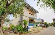 Luar Bangunan 2 OYO 90725 Zeevanna Guest House Syariah