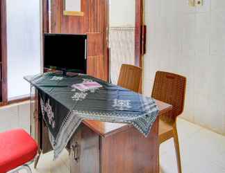 Lobi 2 OYO 90725 Zeevanna Guest House Syariah