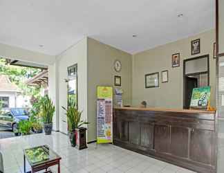 Lobby 2 OYO 90735 Palem Garden 2