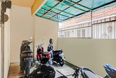 공용 공간 OYO 90743 Kartini Populer