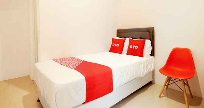 Bilik Tidur OYO 90750 Griyapram Hotel Syariah