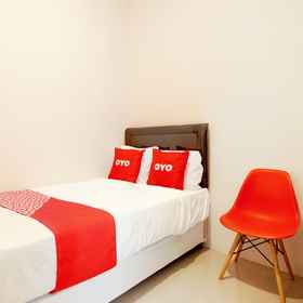 Bedroom 1 OYO 90750 Griyapram Hotel Syariah, 玛琅 酒店
