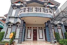 外觀 SPOT ON 90748 Guest House Bu Dedeh F82 Alamanda Dago