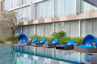 สระว่ายน้ำ ARTOTEL Suites Bianti Yogyakarta