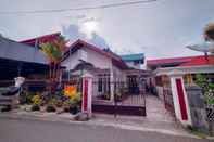 Exterior Iren's Homestay