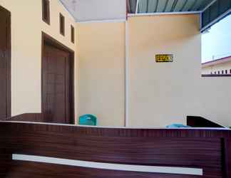 Sảnh chờ 2 OYO 90773 Shine Guest House Syariah