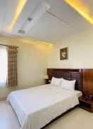 BEDROOM Binh Hung Hotel