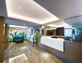 Lobby 2 Lun Hotel Manado