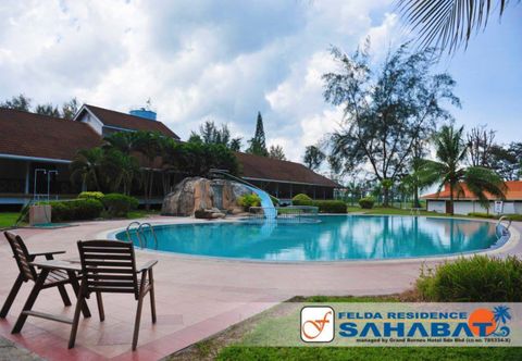 Swimming Pool Felda Residence Sahabat