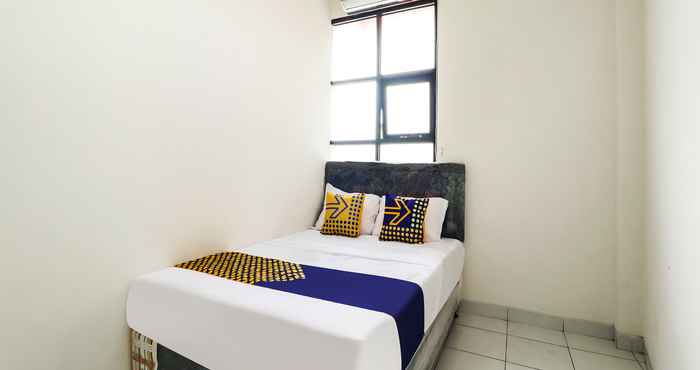 Bedroom SPOT ON 90781 Bee M 2 Syariah