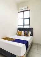 BEDROOM SPOT ON 90781 Bee M 2 Syariah