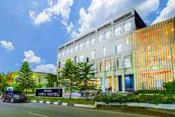Grand Aceh Hotel , USD 26.04
