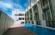 Swimming Pool 7 NS Hotel by Dominic