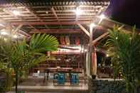 Bar, Kafe, dan Lounge Amban Beach House