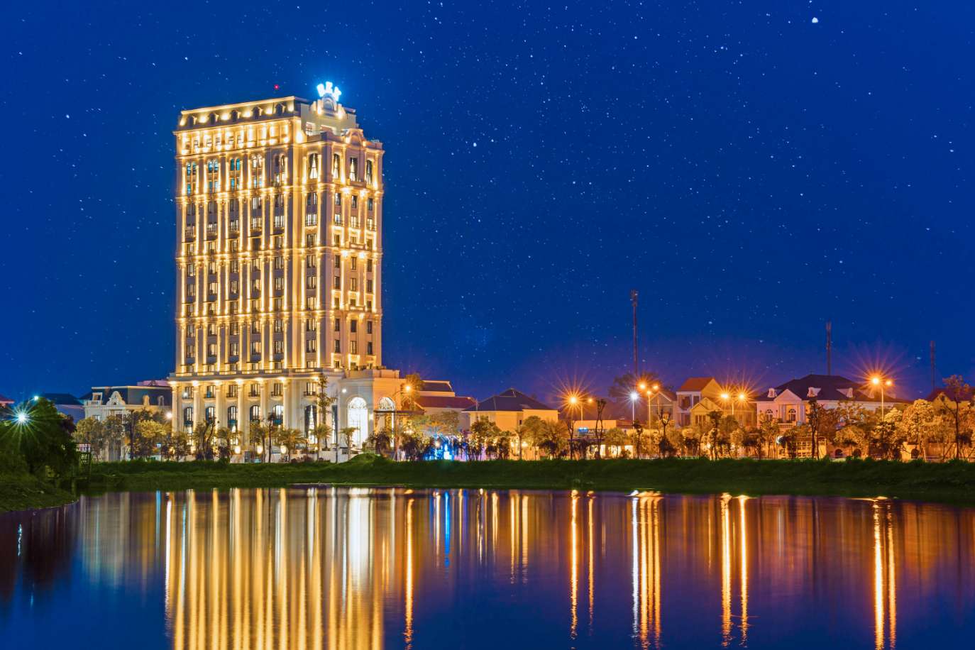 Rex Quang Binh Hotel khách sạn Hà Tĩnh