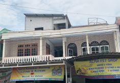 Luar Bangunan 3 OYO 90782 Juwingan Syariah 3
