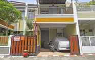 Exterior 3 OYO 90786 De Campus Homestay Syariah