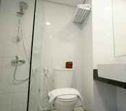 In-room Bathroom 7 Coffee Hotel  Ayola Dolok Sanggul