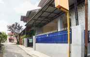 Bangunan 2 OYO 90785 Mutiara Guest House