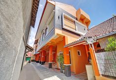 Exterior 4 OYO Flagship 90768 Endrayanti Inn Syariah
