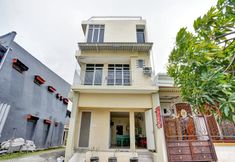 Exterior 2 OYO 90794 Kostel Bunda Waru Syariah