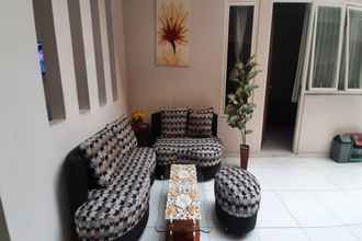 Lobi 4 OYO 90795 Gloria Residence Syariah