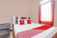 臥室 OYO 90796 Hotel Mulya Indah