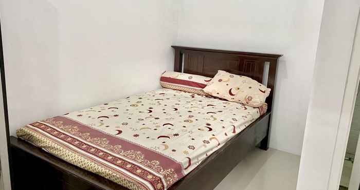 Kamar Tidur OYO 90802 Pondok Masto