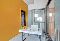 Lobby 7 OYO 90787 Aira Residences