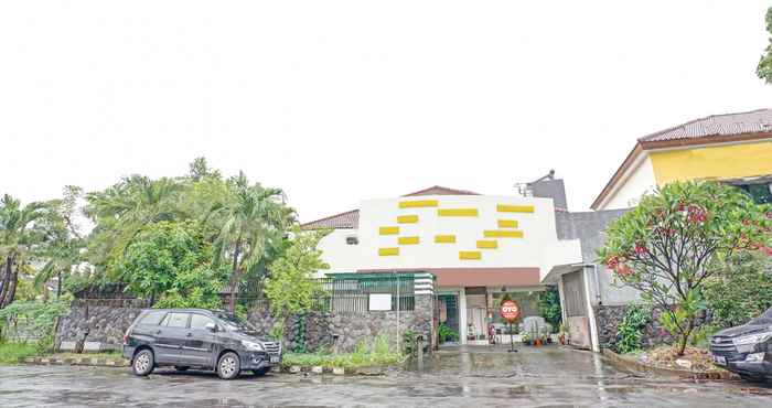 Luar Bangunan OYO 90791 Royale Margorejo