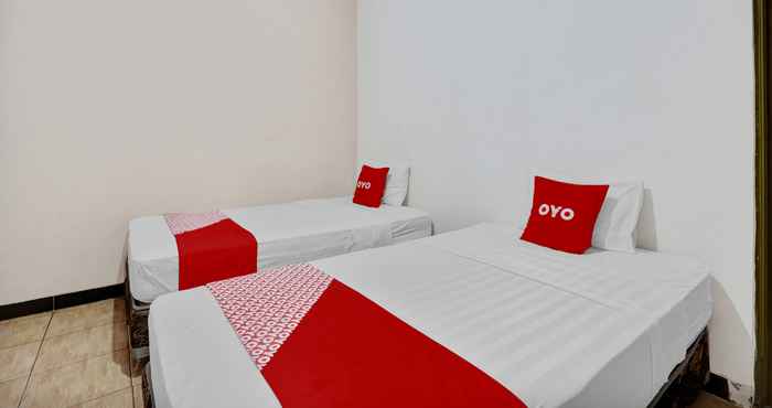 Kamar Tidur OYO 90807 Hotel Wisma Ck