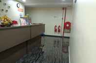 Lobby SUPER OYO 90380 Hotel Jasin