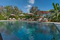 Kolam Renang ROYAL RETREAT VILLAS LEMBONGAN