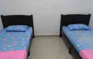 Kamar Tidur 4 OYO Home 90350 Kl Homestay Express 2