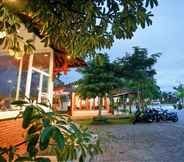 Exterior 3 Alaya Homestay