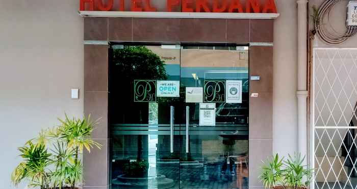 Bên ngoài OYO 90411 Perdana Hotel Labuan